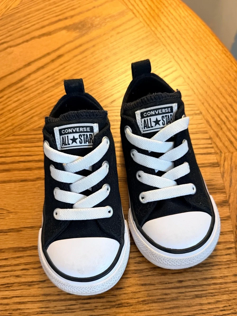 Toddler Converse Chuck Taylor All Star Madison Low Top Sneaker